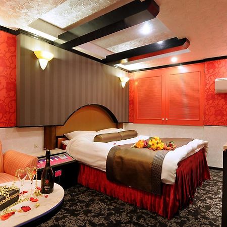 Hotel Love Ikutama -Adult Only Osaka Exterior photo