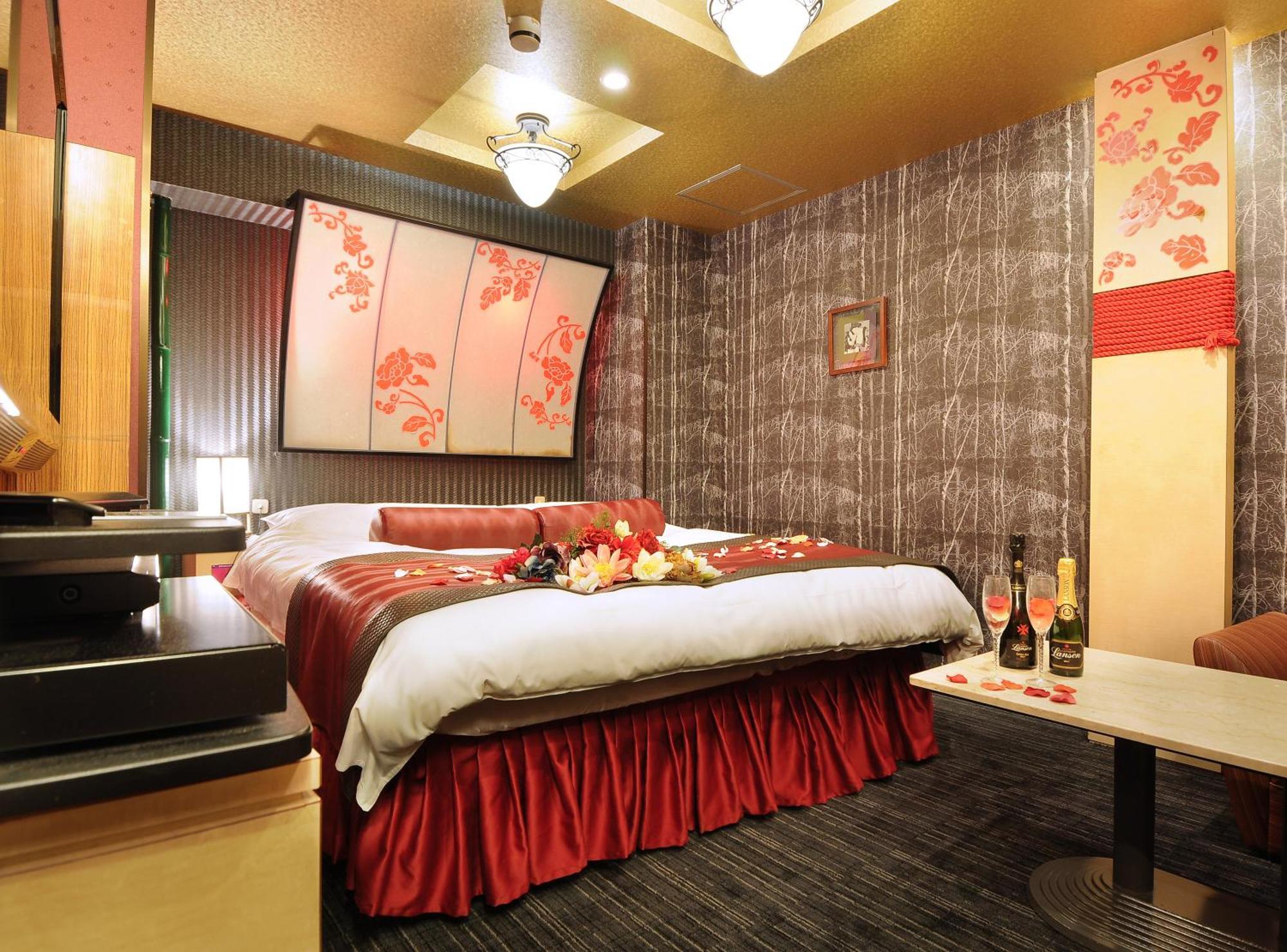 Hotel Love Ikutama -Adult Only Osaka Exterior photo