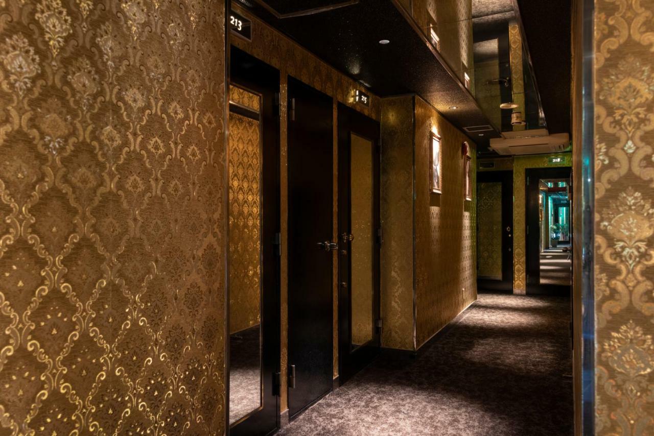 Hotel Love Ikutama -Adult Only Osaka Exterior photo