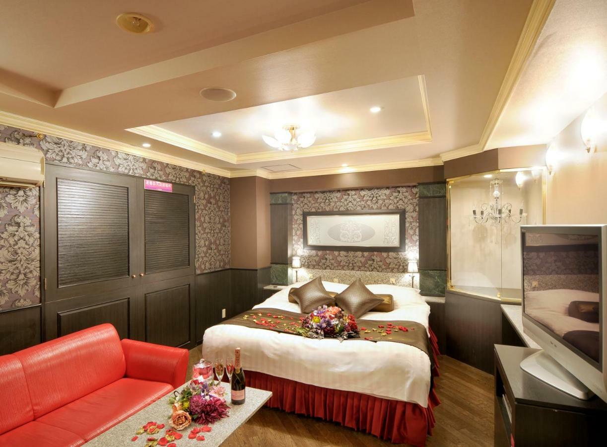 Hotel Love Ikutama -Adult Only Osaka Exterior photo